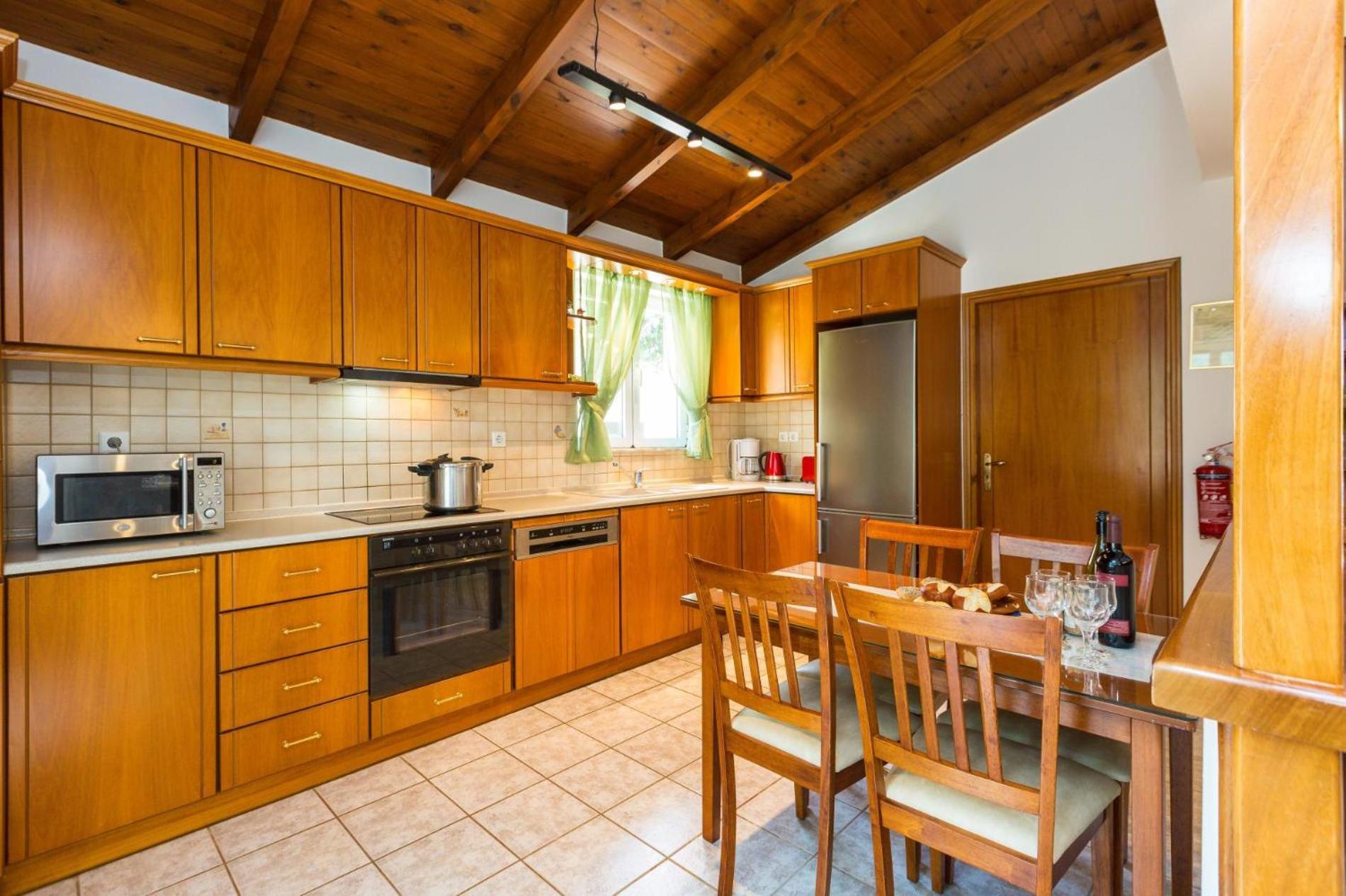 Villa Filia In Prines Exterior photo